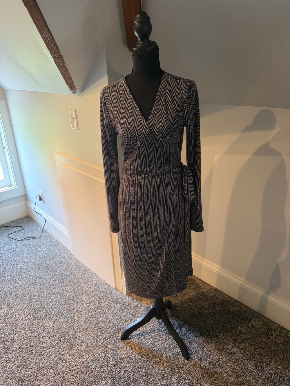 Ann Taylor Navy and Gray Long Sleeve Wrap Dress
